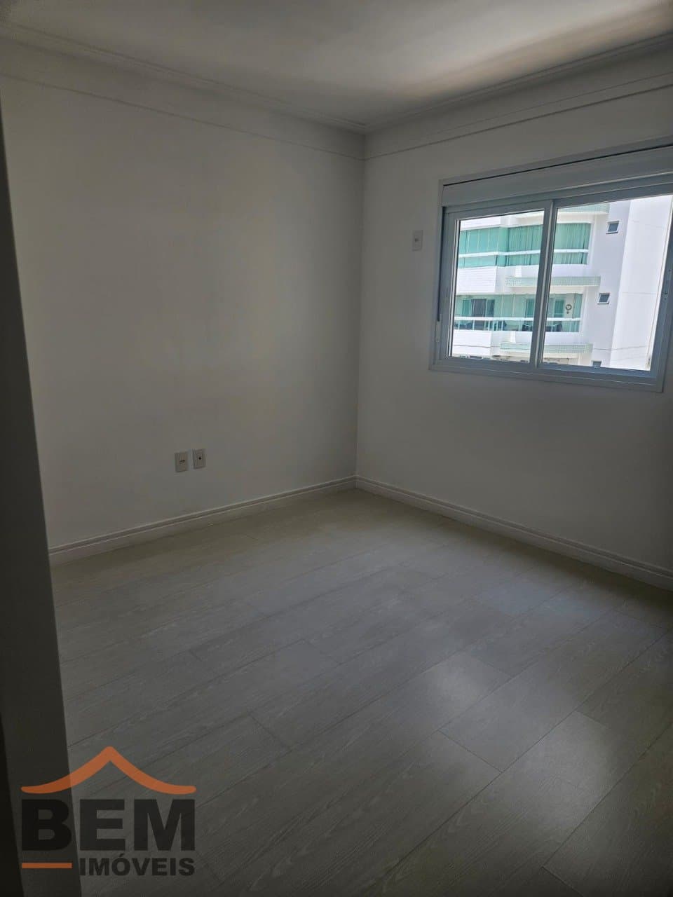 Apartamento para Venda com 3 quartos e 107m² no bairro Centro, em Balneário Camboriú