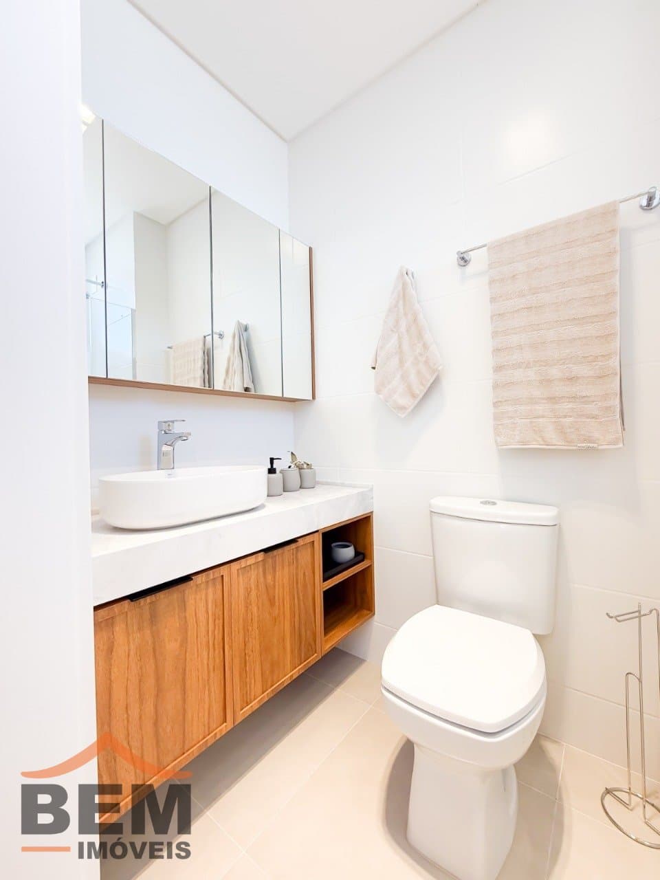Apartamento para Venda com 2 quartos e 73m² no bairro Fazenda, em Itajaí