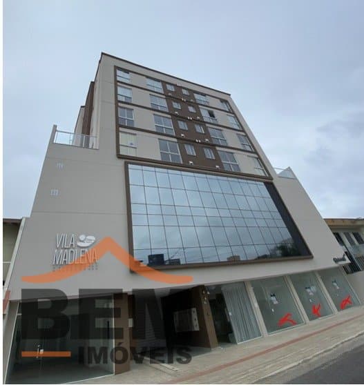 Sala Comercial para Locação com 63m² no bairro Nações, em Balneário Camboriú: 01- FACHADA 
