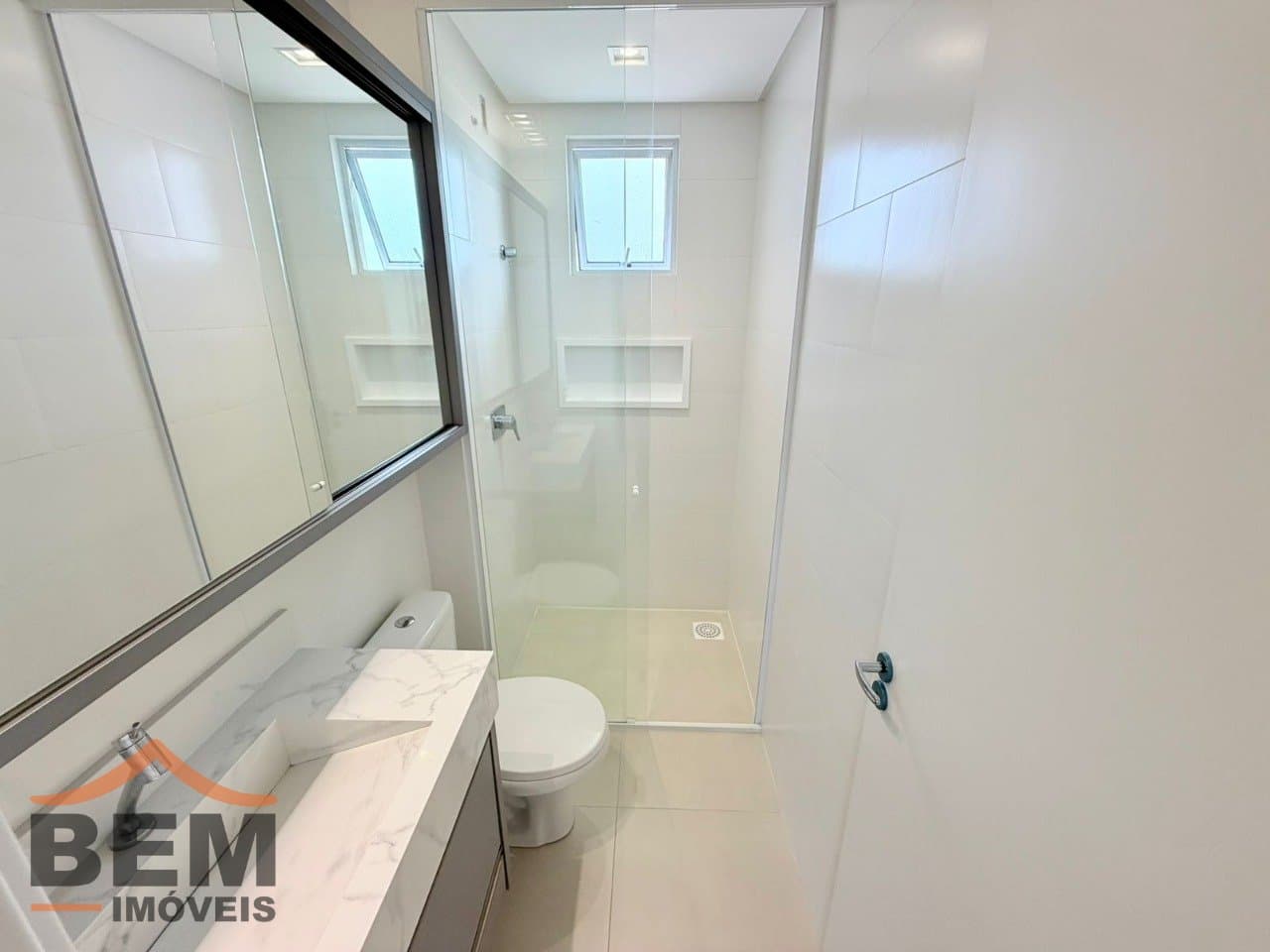Apartamento para Venda com 2 quartos e 79m² no bairro Areias, em Camboriú