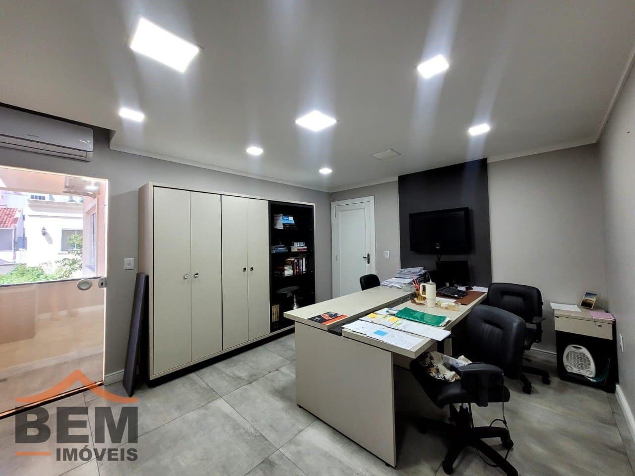 Sala Comercial para Locação com 20m² no bairro Centro, em Itajaí