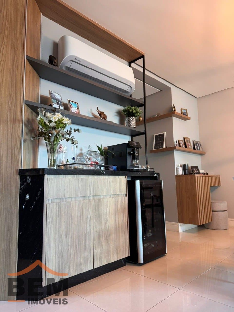 Apartamento para Venda com 3 quartos e 141m² no bairro Centro, em Itajaí