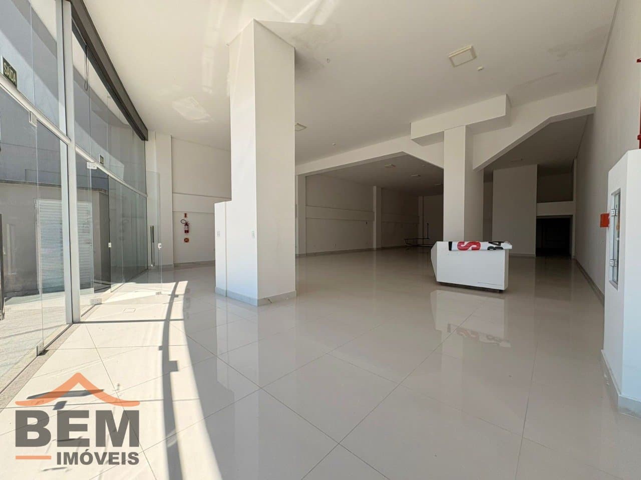 Sala Comercial para Locação com 288m² no bairro Centro, em Itajaí