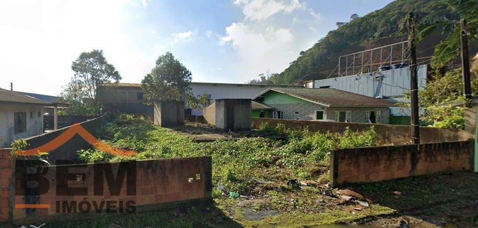 Terreno para Venda no bairro Espinheiros, em Itajaí