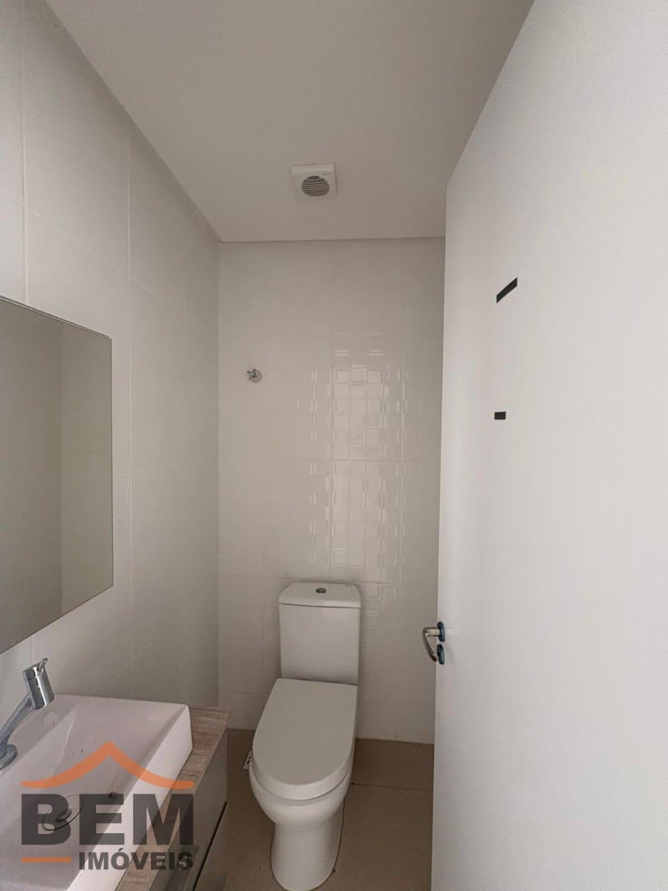 Sala Comercial para Locação com 43m² no bairro Centro, em Itajaí