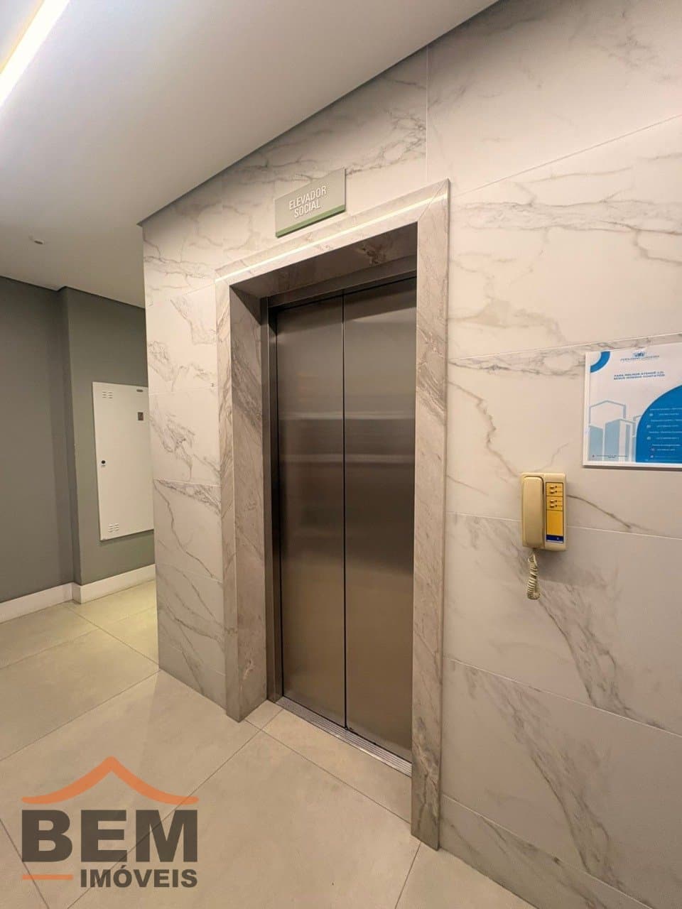 Apartamento para Venda com 2 quartos e 66m² no bairro São João, em Itajaí