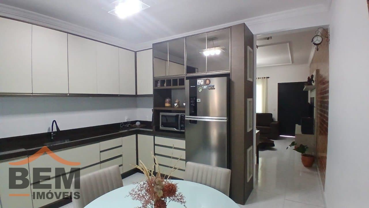 Casa para Venda com 2 quartos e 80m² no bairro Rio Pequeno, em Camboriú