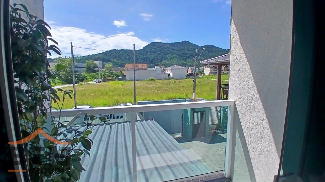 Casa para Venda com 2 quartos e 80m² no bairro Rio Pequeno, em Camboriú