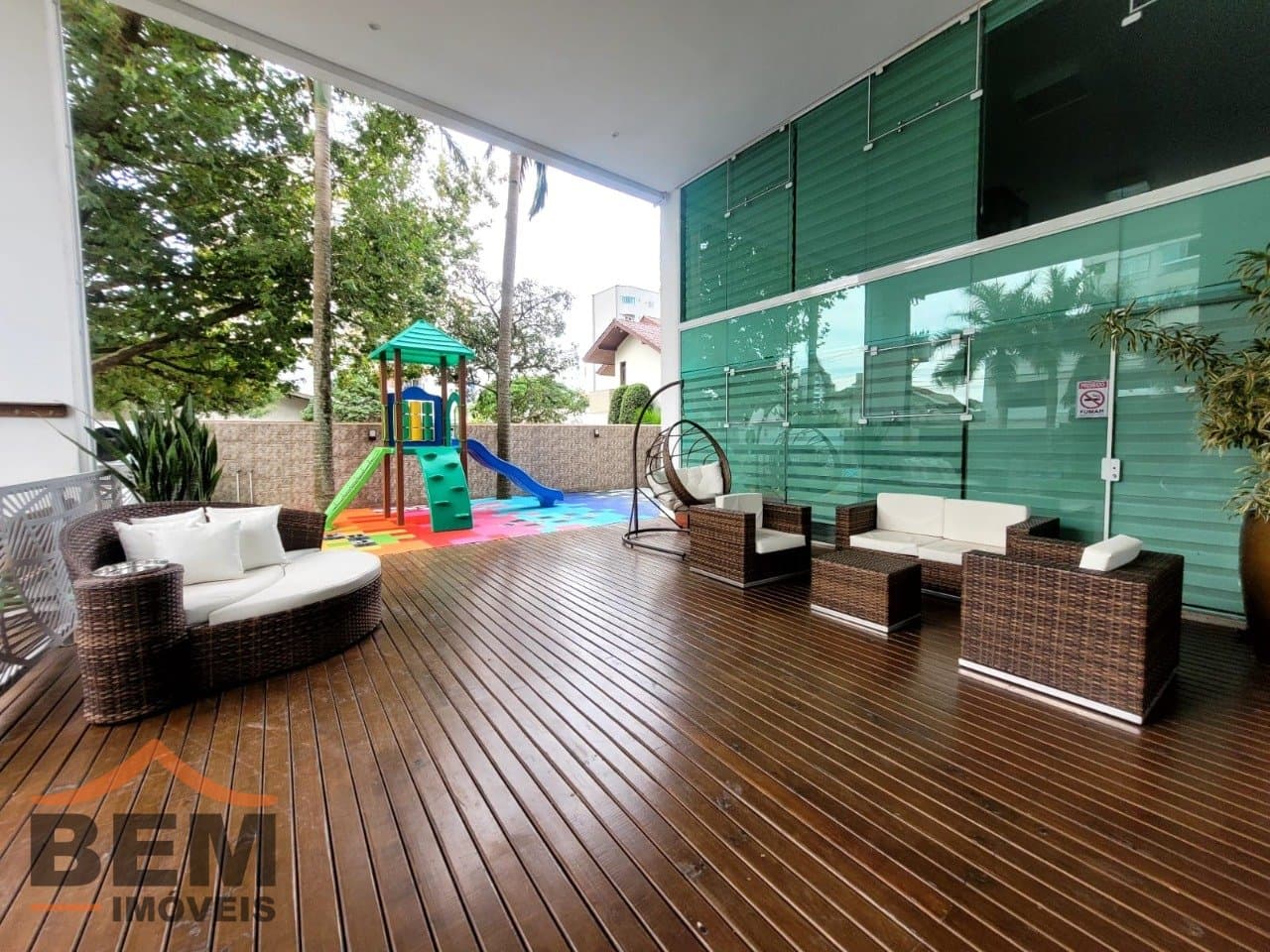 Apartamento para Locação com 2 quartos e 72m² no bairro Vila Operária, em Itajaí