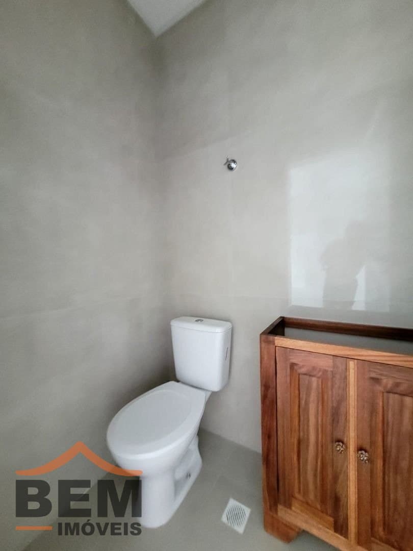Sala Comercial para Locação com 80m² no bairro Centro, em Itajaí