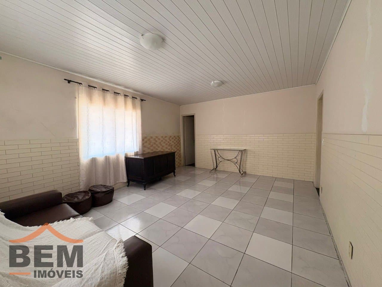 Sala Comercial para Locação com 25m² no bairro Centro, em Itajaí