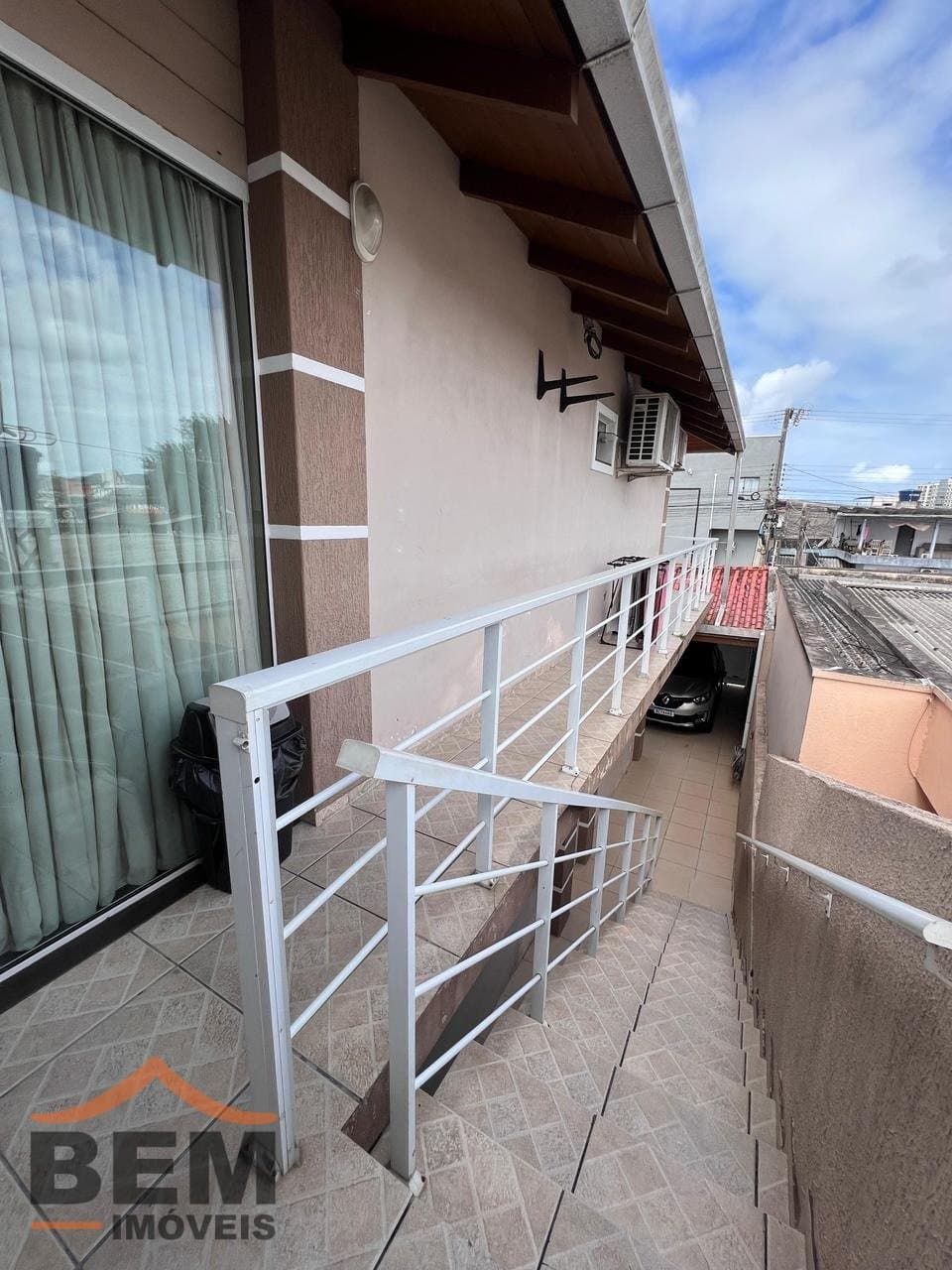 Casa para Venda com 5 quartos e 200m² no bairro São Vicente, em Itajaí