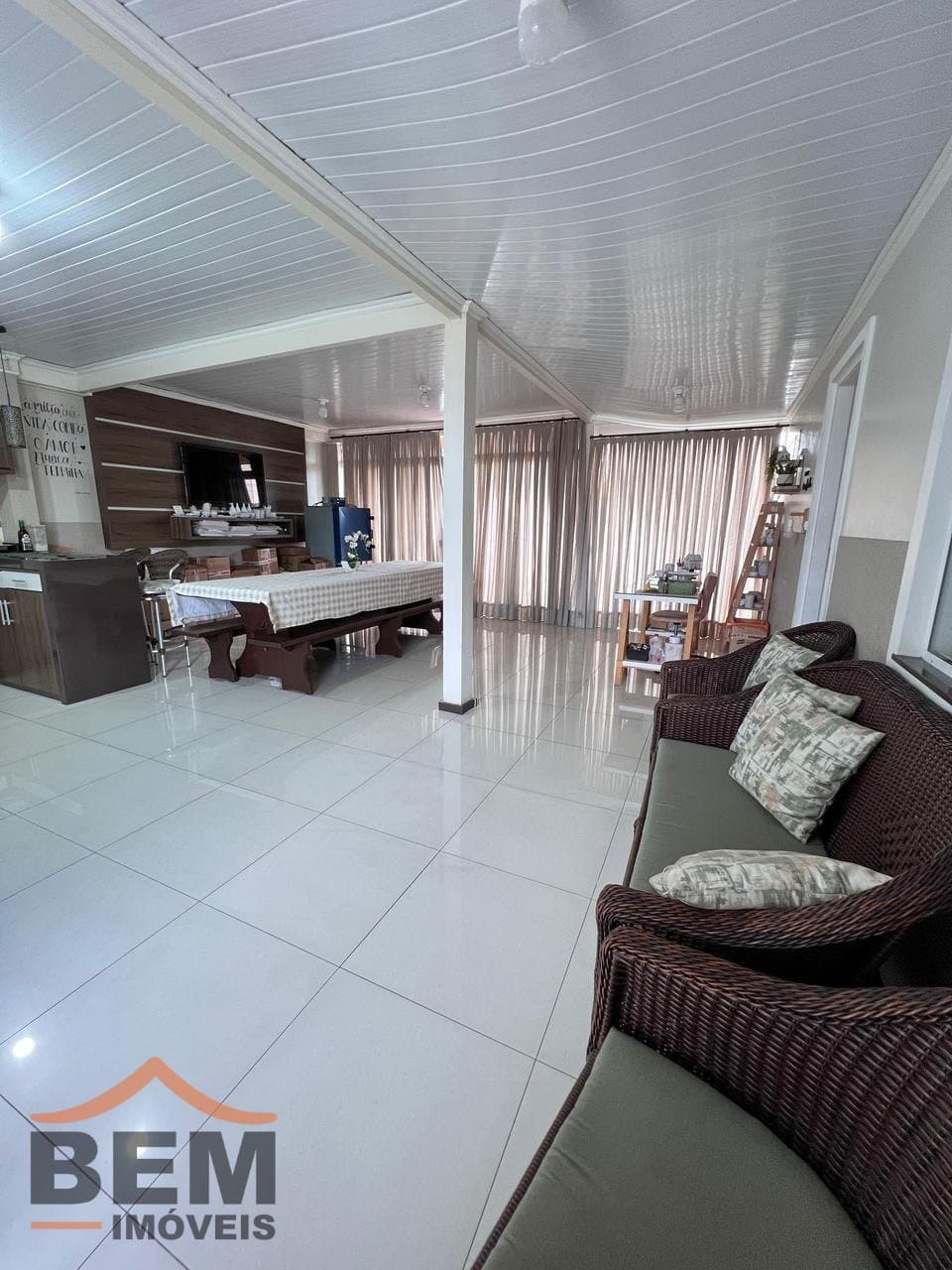 Casa para Venda com 5 quartos e 200m² no bairro São Vicente, em Itajaí