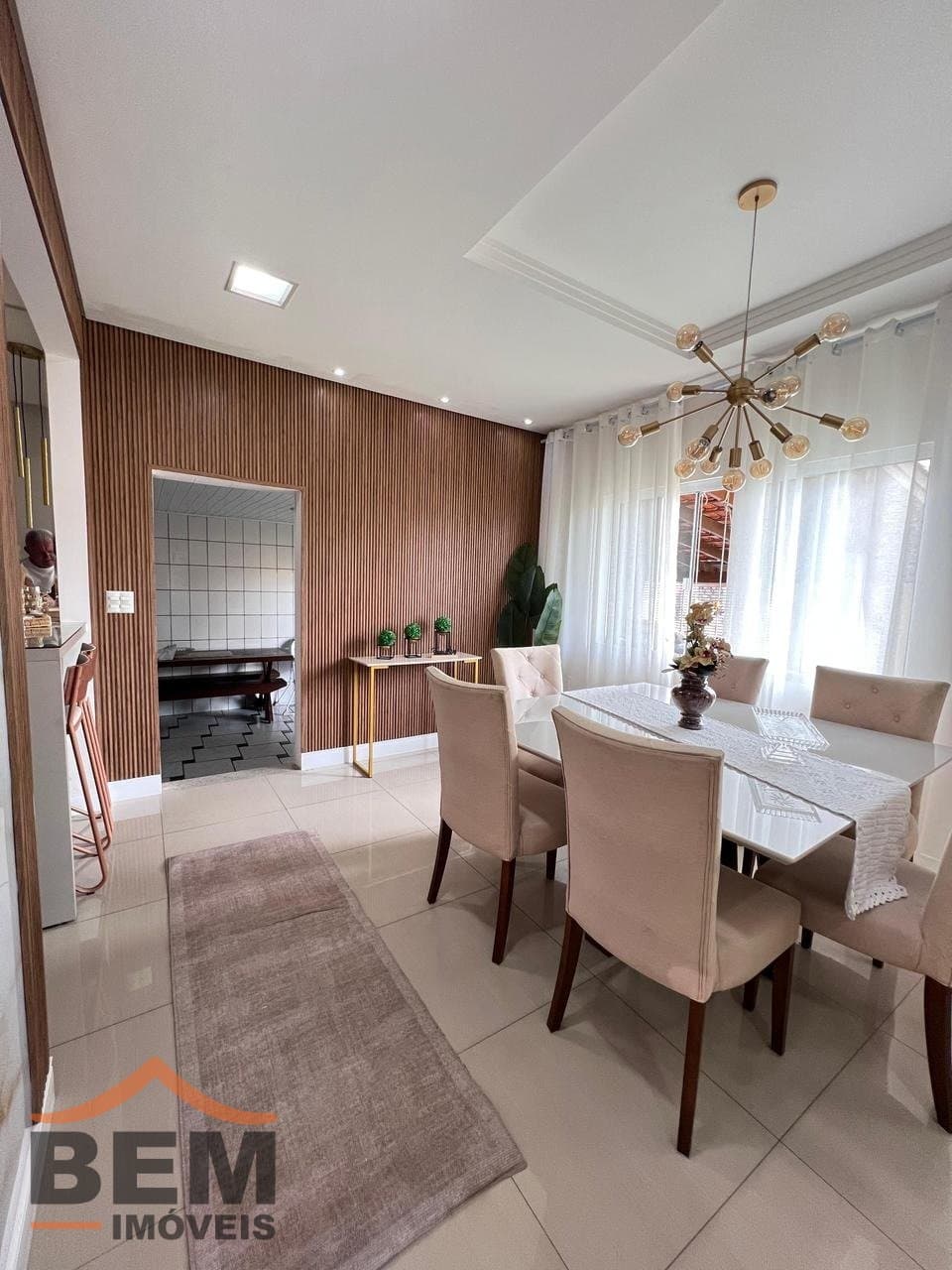 Casa para Venda com 5 quartos e 200m² no bairro São Vicente, em Itajaí