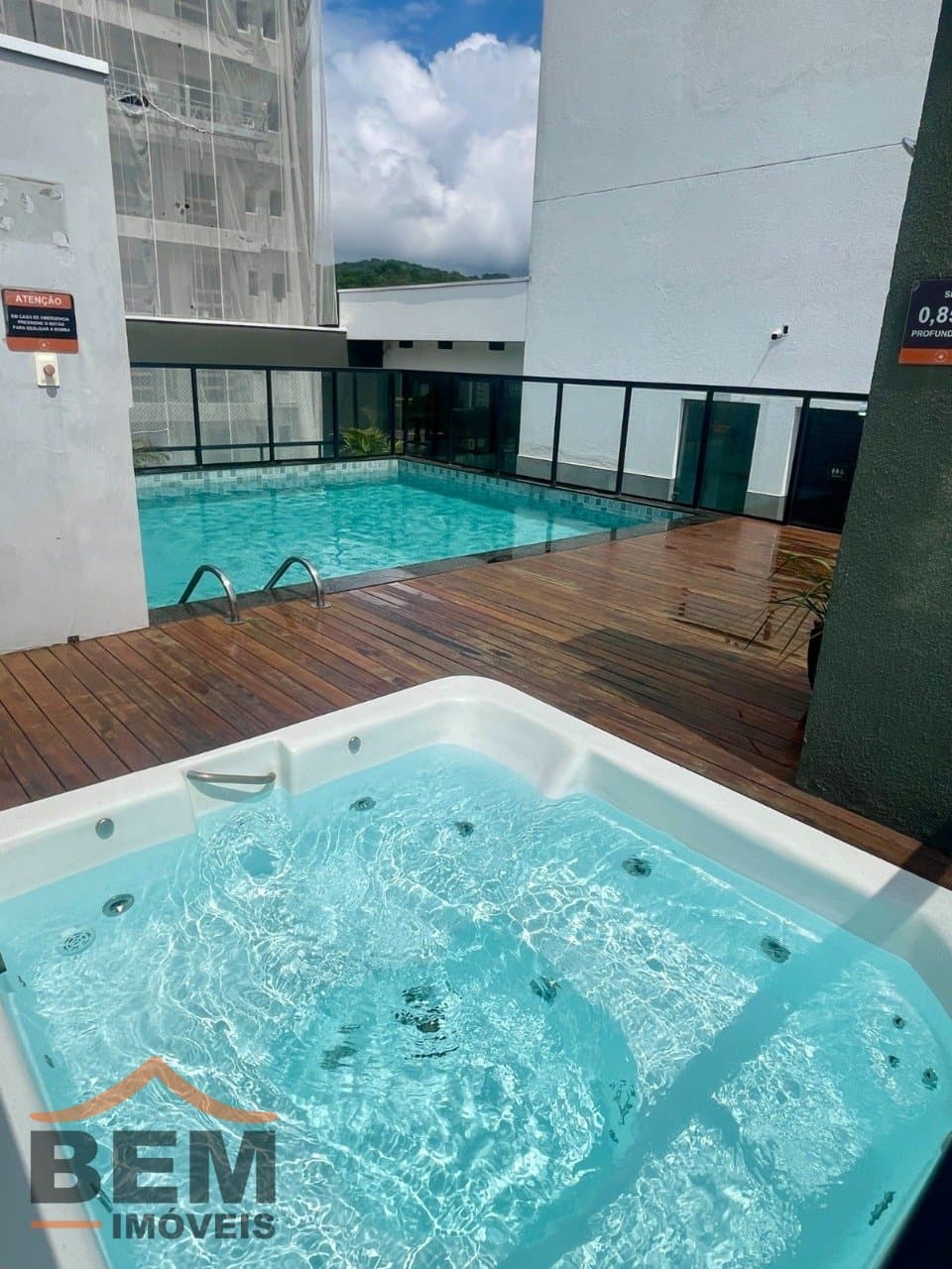 Apartamento para Venda com 2 quartos e 61m² no bairro São Francisco de Assis, em Camboriú