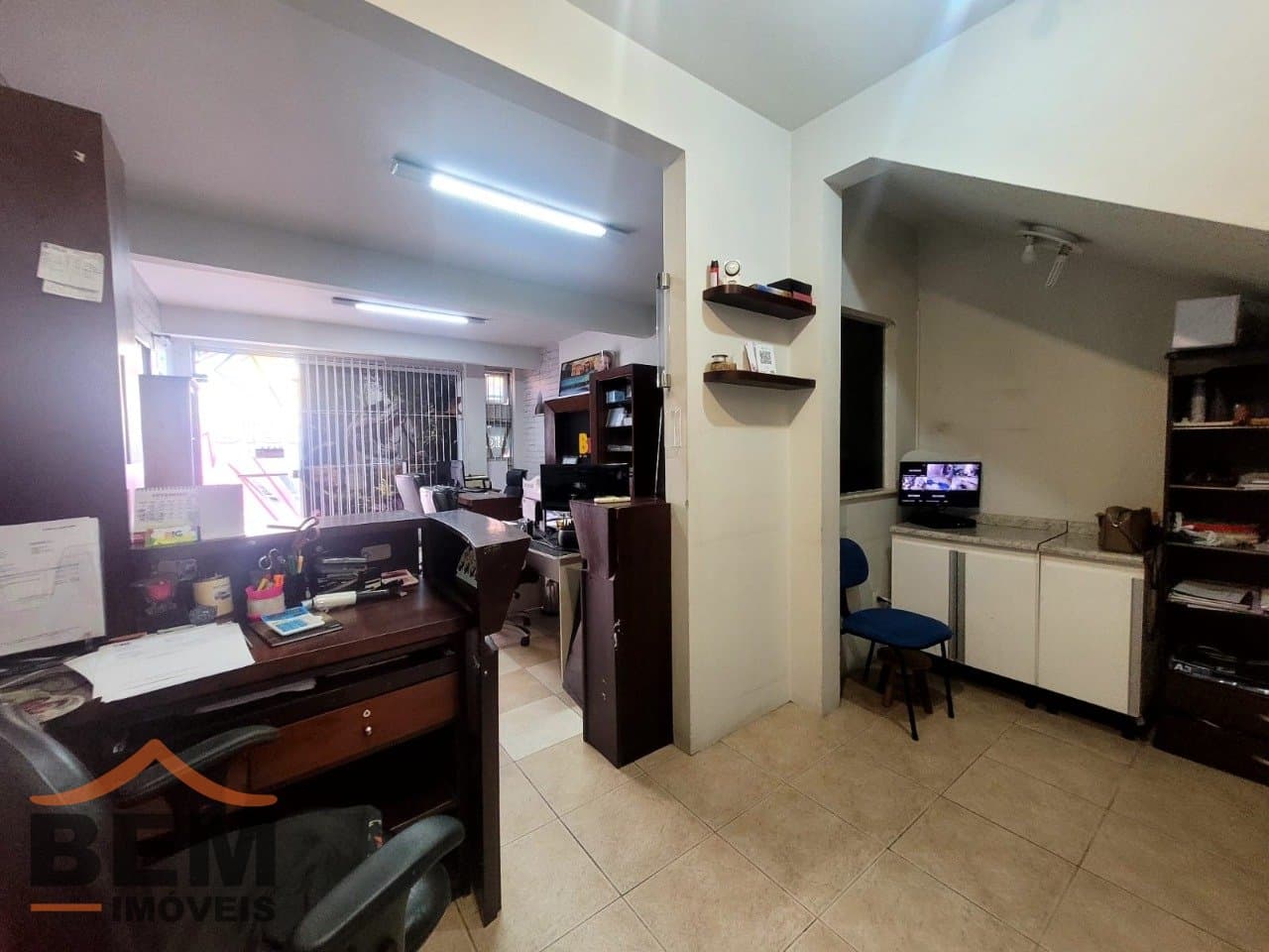 Sala Comercial para Locação com 100m² no bairro Centro, em Itajaí