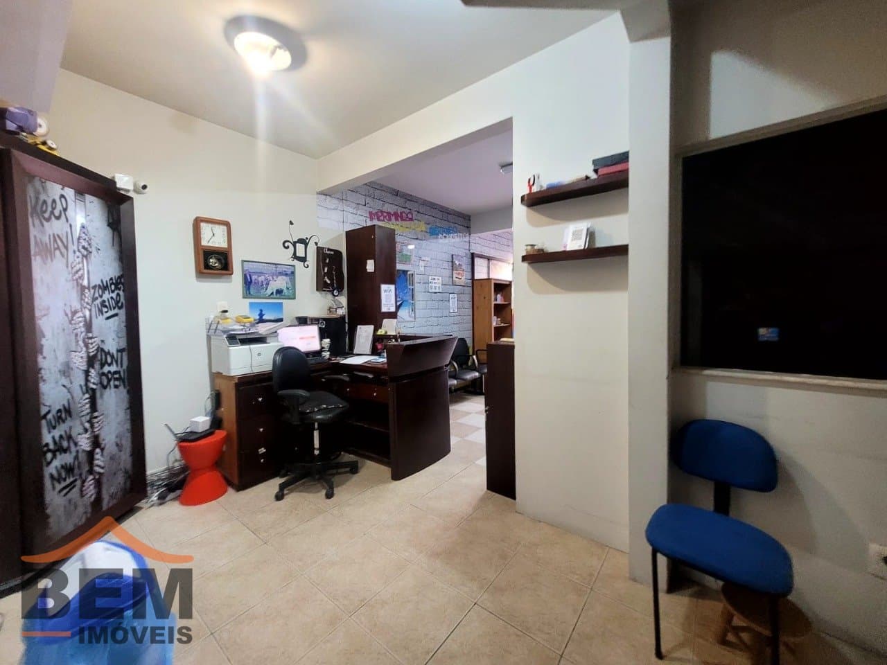 Sala Comercial para Locação com 100m² no bairro Centro, em Itajaí