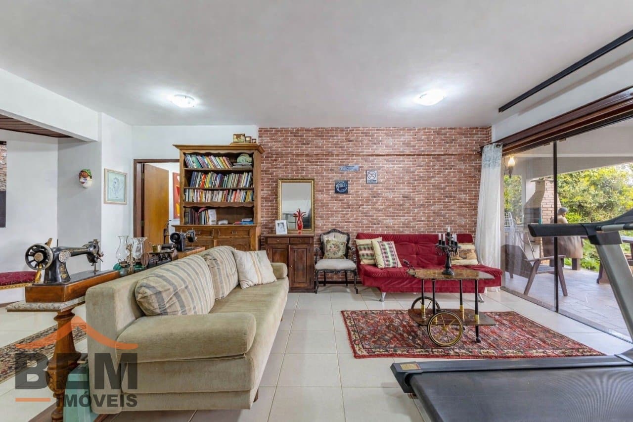 Casa para Venda com 4 quartos e 370m² no bairro Fazenda, em Itajaí
