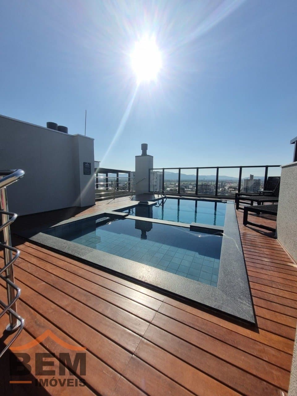 Apartamento para Venda com 2 quartos e 68m² no bairro Centro, em Navegantes