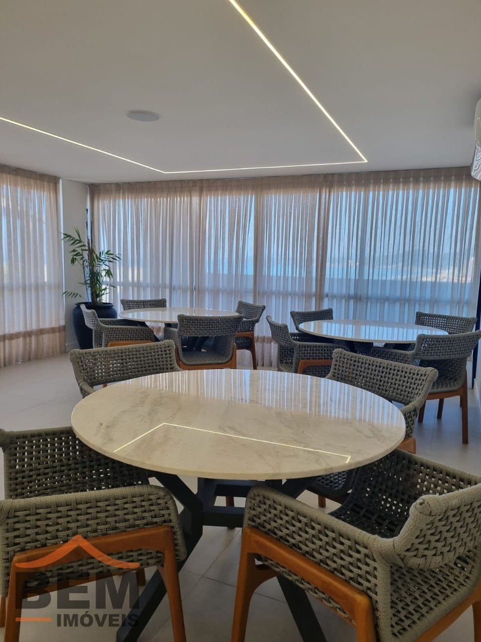 Apartamento para Venda com 2 quartos e 68m² no bairro Centro, em Navegantes