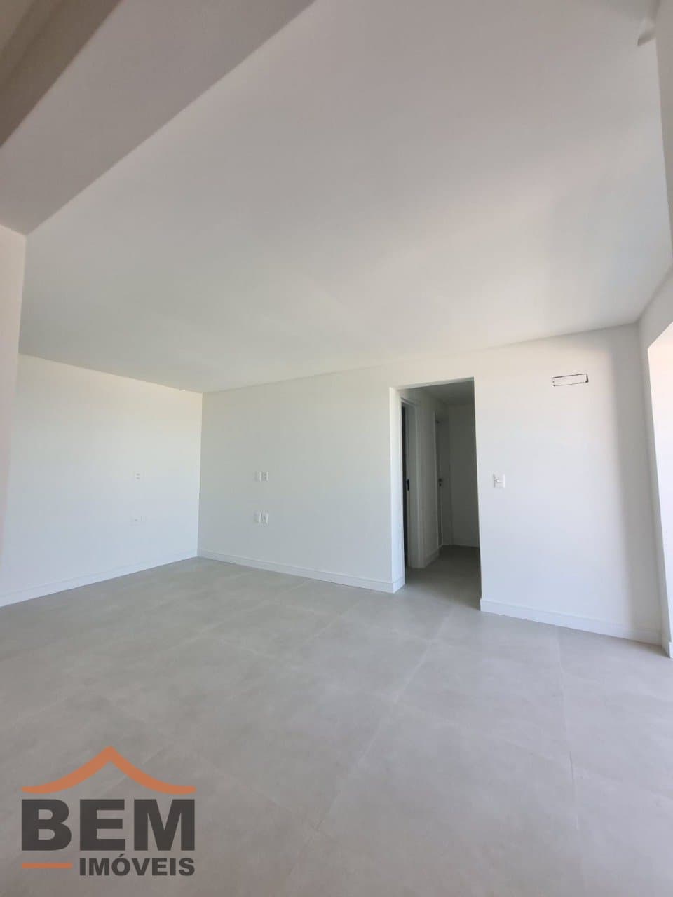 Apartamento para Venda com 2 quartos e 68m² no bairro Centro, em Navegantes