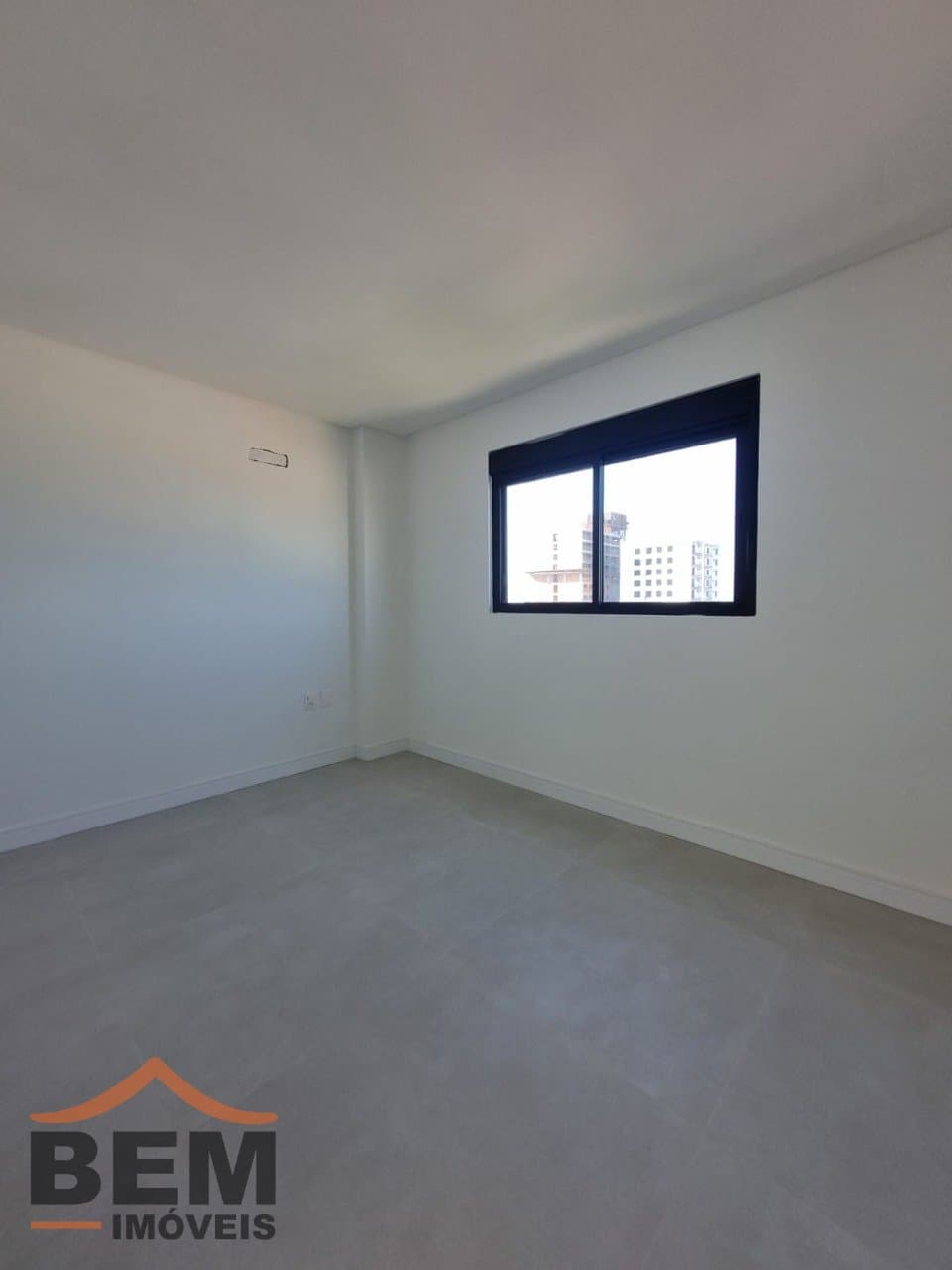 Apartamento para Venda com 2 quartos e 68m² no bairro Centro, em Navegantes