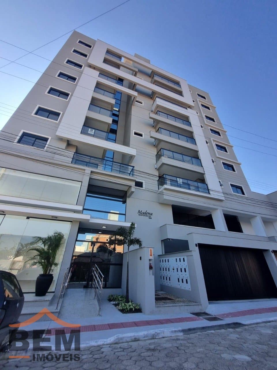 Apartamento para Venda com 2 quartos e 68m² no bairro Centro, em Navegantes