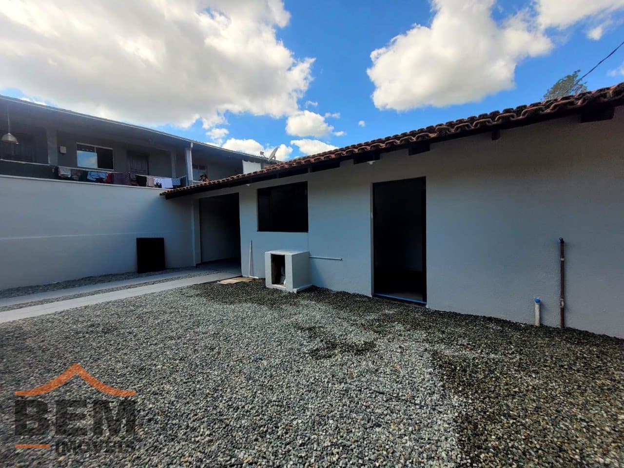 Casa para Locação com 1 quarto e 40m² no bairro São Vicente, em Itajaí