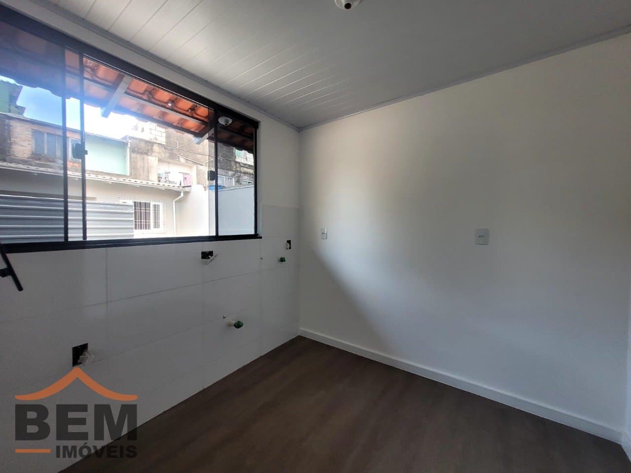 Casa para Locação com 1 quarto e 40m² no bairro São Vicente, em Itajaí