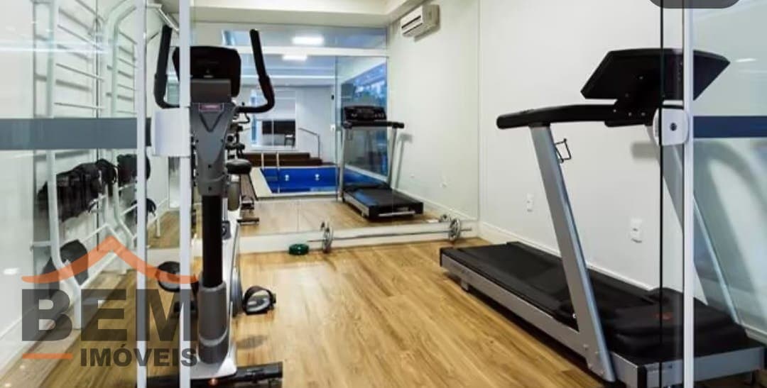 Apartamento com 2 quartos e 78m² no bairro Pioneiros, em Balneário Camboriú: 22- ACADEMIA 