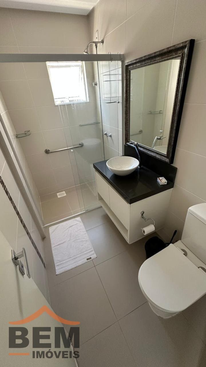 Apartamento com 2 quartos e 78m² no bairro Pioneiros, em Balneário Camboriú: 14- BANHEIRO
