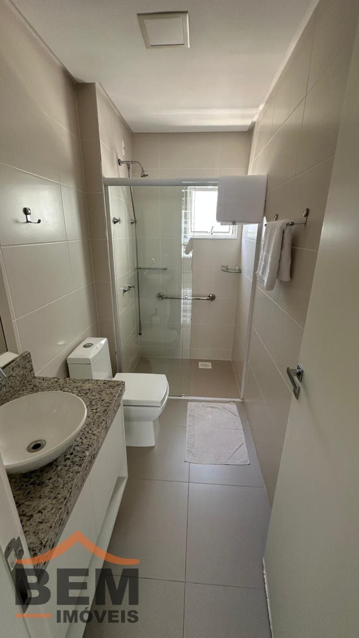 Apartamento com 2 quartos e 78m² no bairro Pioneiros, em Balneário Camboriú: 17- BANHEIRO SUÍTE 02