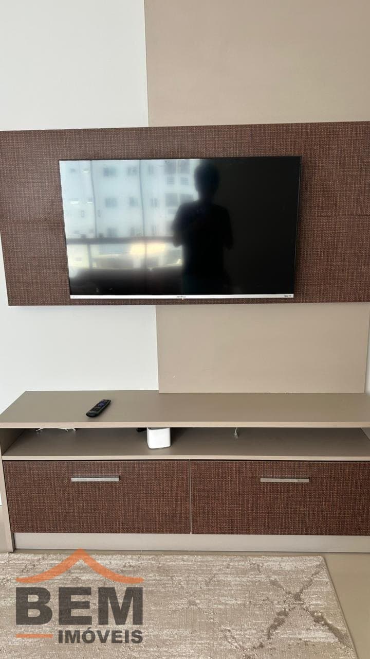 Apartamento com 2 quartos e 78m² no bairro Pioneiros, em Balneário Camboriú: 06- SALA DE ESTAR 