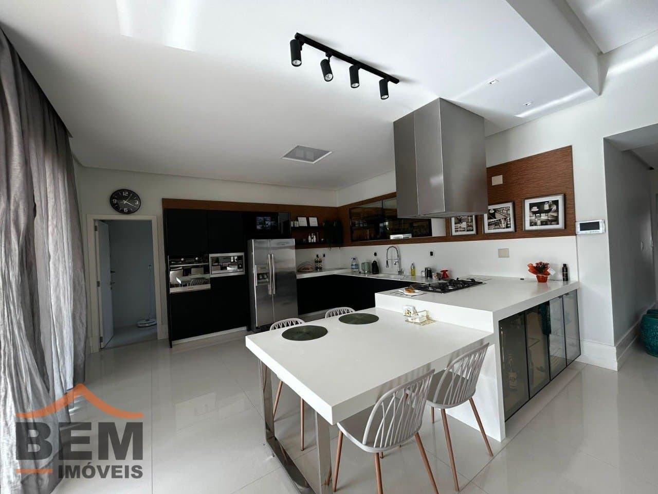 Casa para Venda com 4 quartos e 450m² no bairro Itaipava, em Itajaí