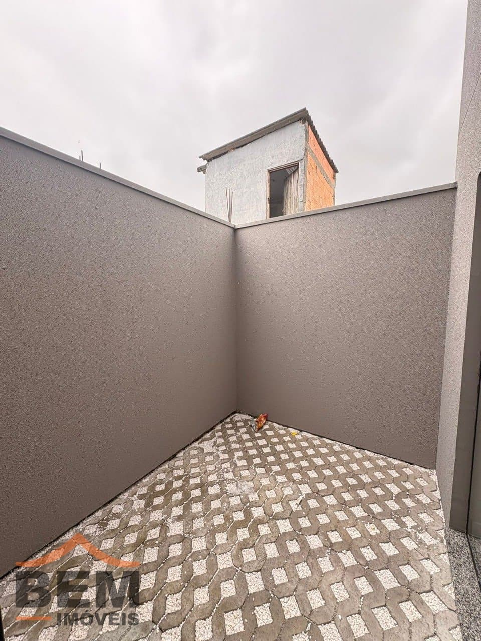 Apartamento para Locação com 2 quartos e 60m² no bairro Portal 2, em Itajaí