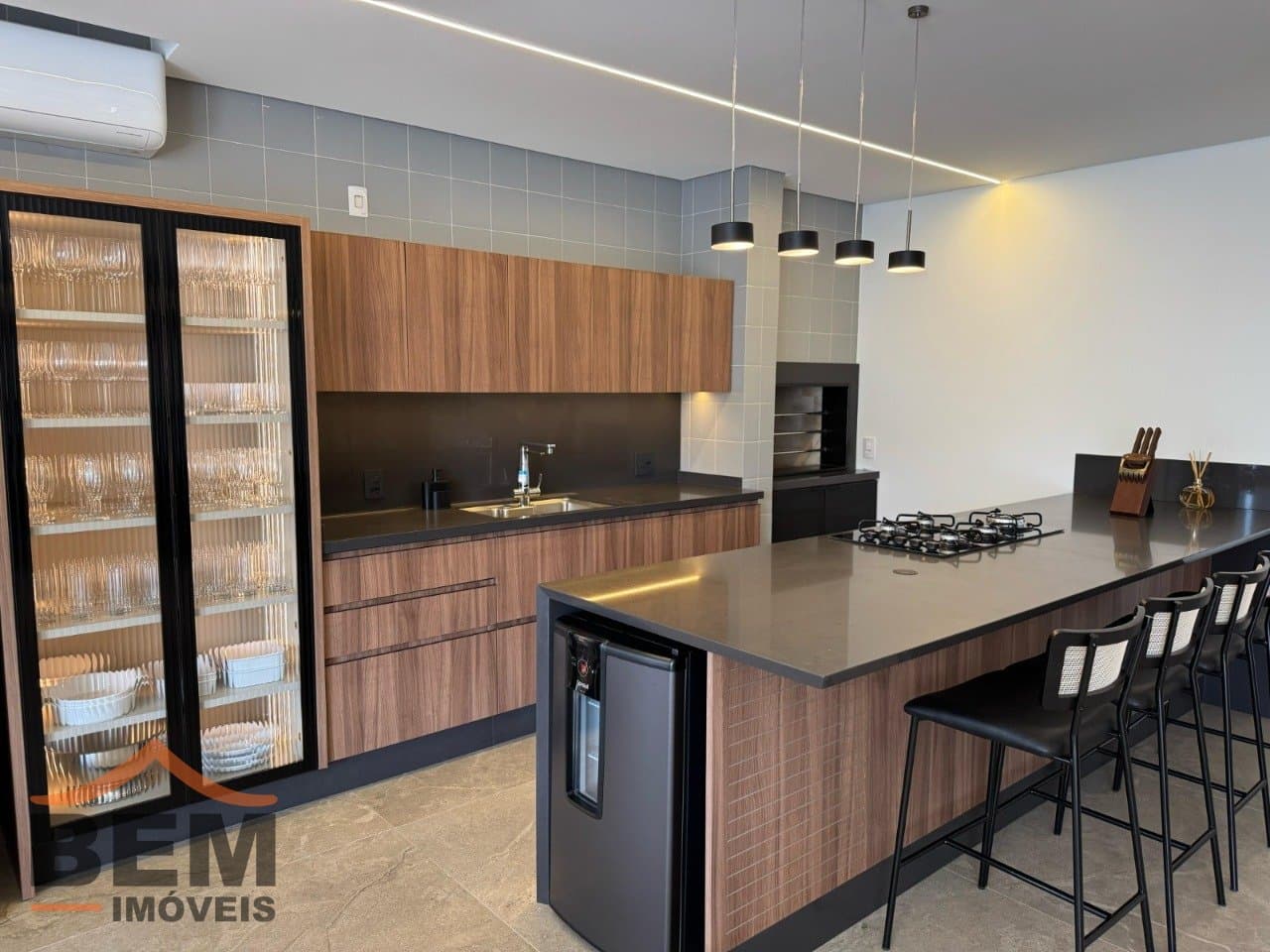 Apartamento para Venda com 2 quartos no bairro Estados, em Balneário Camboriú