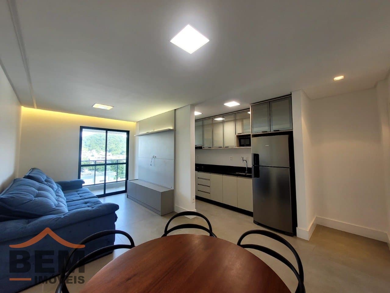 Apartamento para Locação com 3 quartos e 110m² no bairro Praia Brava, em Itajaí