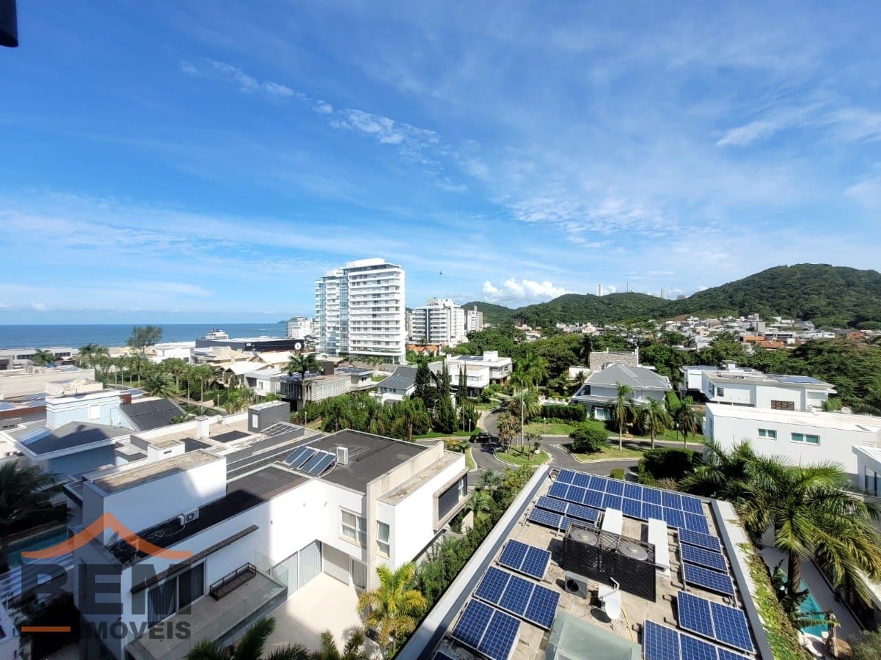 Apartamento para Locação com 3 quartos e 110m² no bairro Praia Brava, em Itajaí