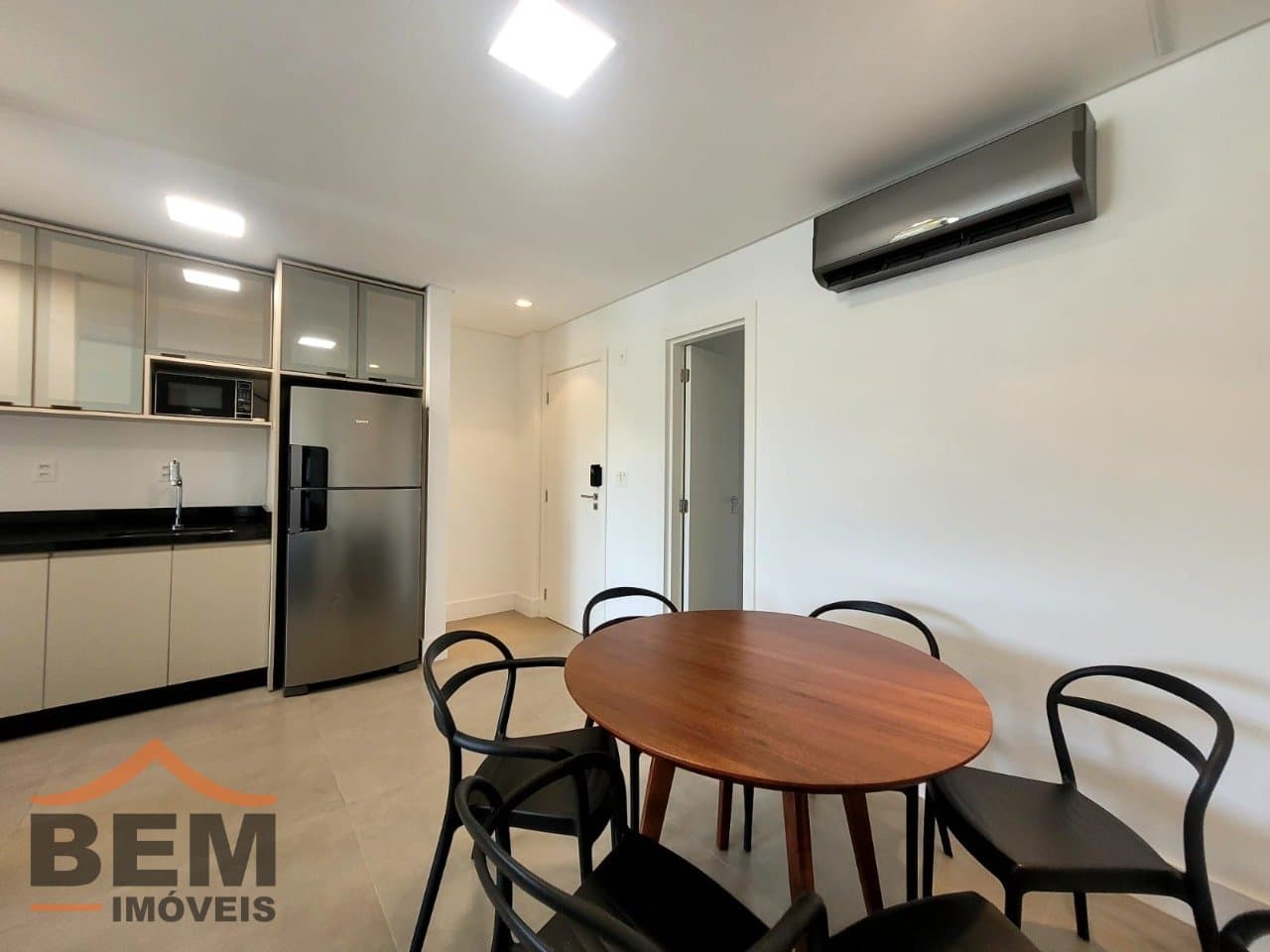 Apartamento para Locação com 3 quartos e 110m² no bairro Praia Brava, em Itajaí