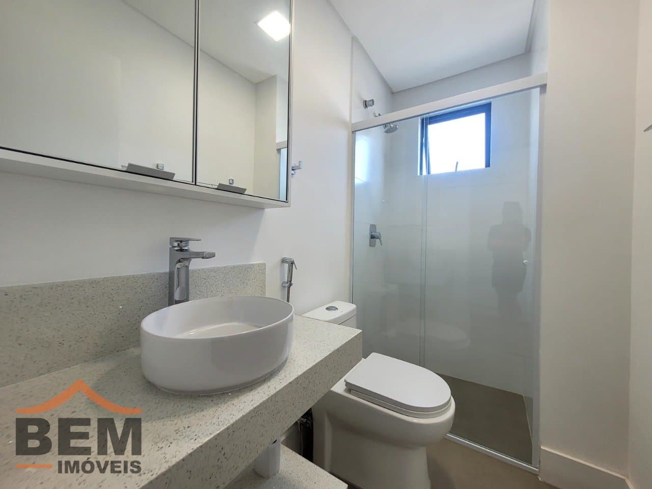 Apartamento para Locação com 3 quartos e 110m² no bairro Praia Brava, em Itajaí