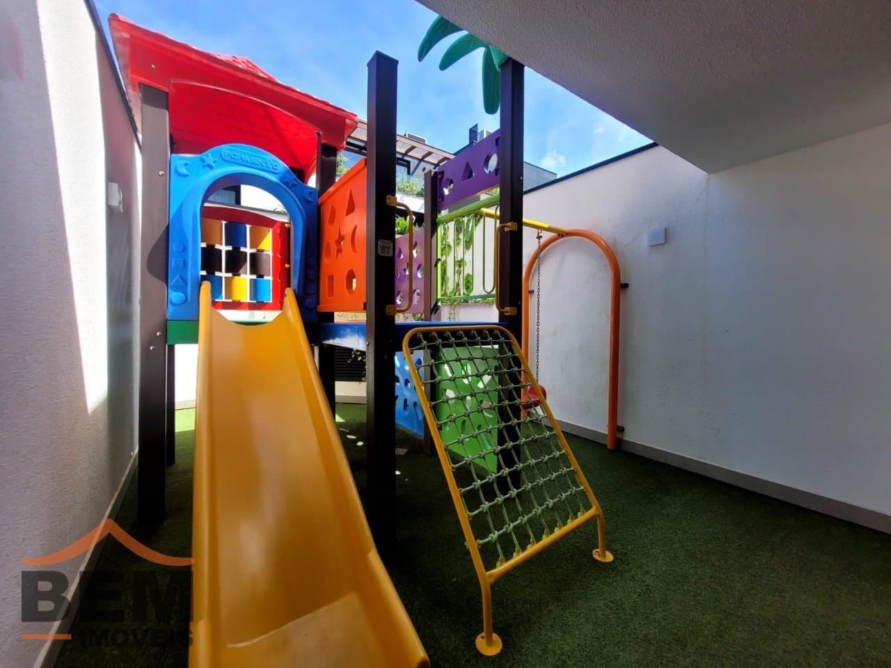 Apartamento para Locação com 3 quartos e 110m² no bairro Praia Brava, em Itajaí
