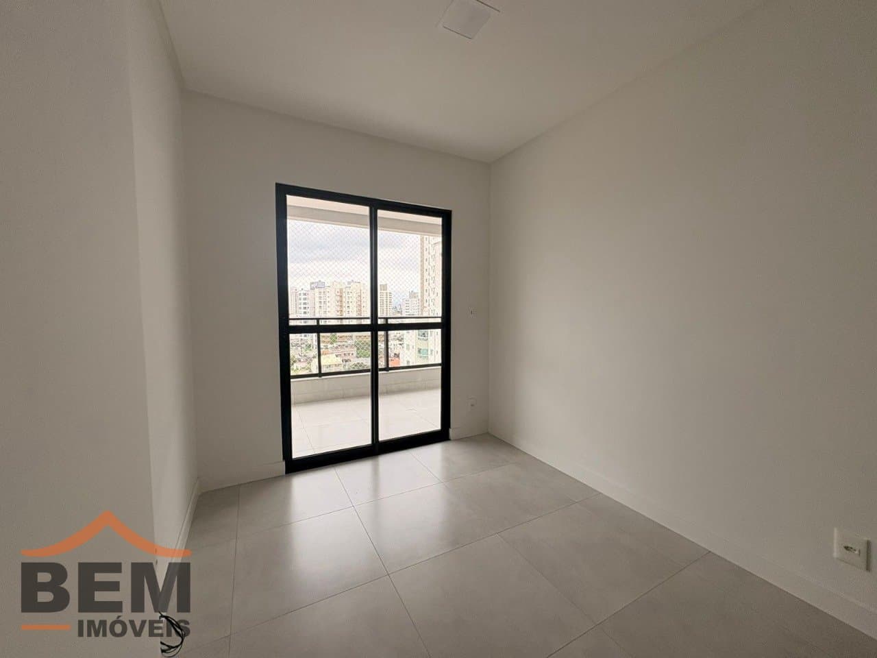 Apartamento para Venda com 2 quartos e 67m² no bairro Vila Operária, em Itajaí