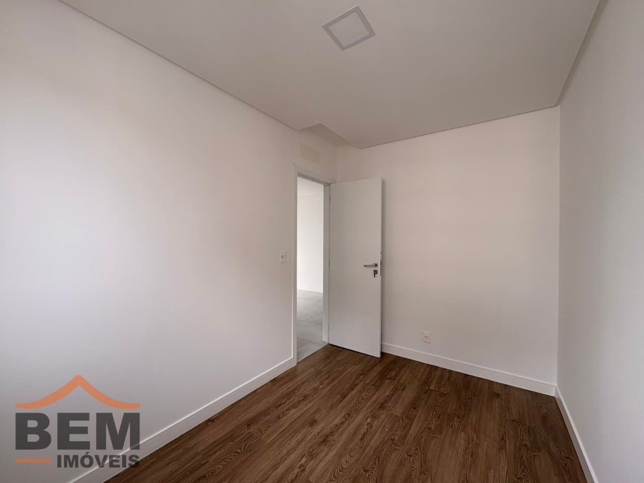 Apartamento para Venda com 2 quartos e 67m² no bairro Vila Operária, em Itajaí