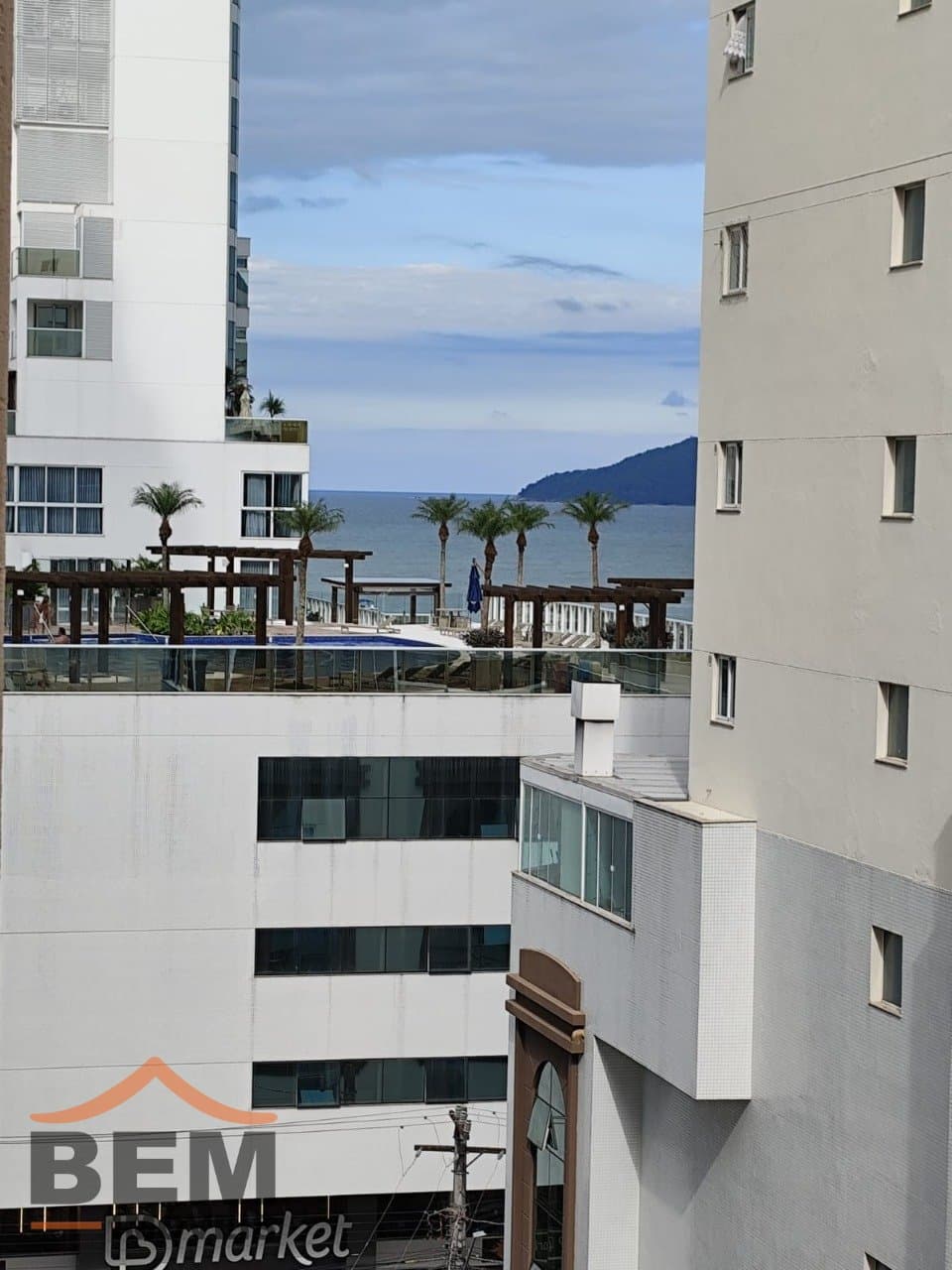 Apartamento para Venda com 2 quartos e 107m² no bairro Pioneiros, em Balneário Camboriú