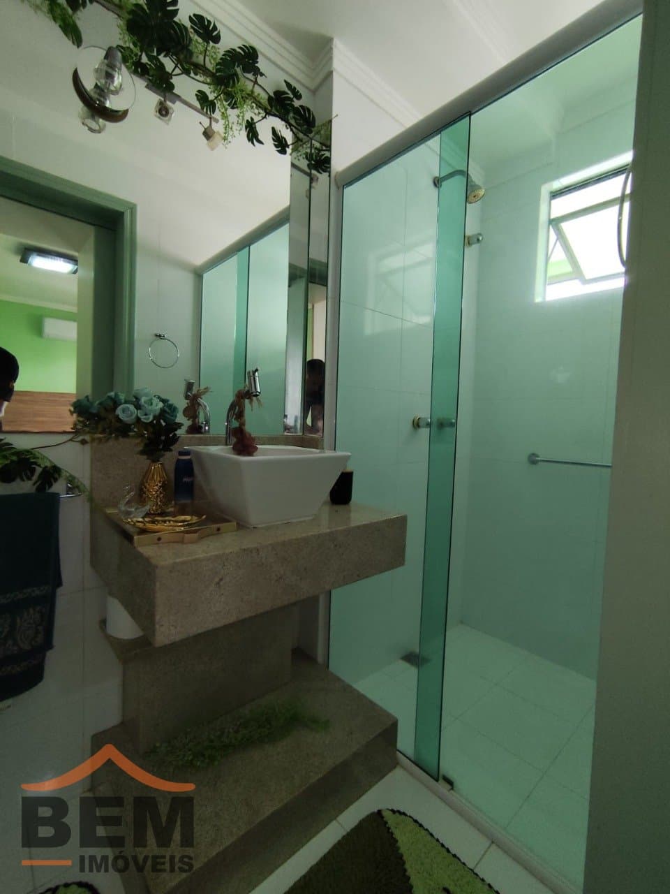 Apartamento para Venda com 2 quartos e 107m² no bairro Pioneiros, em Balneário Camboriú