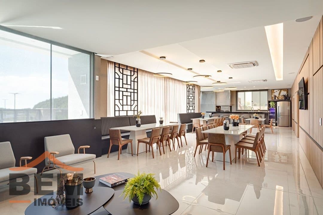 Apartamento para Venda com 4 quartos e 322m² no bairro Fazenda, em Itajaí
