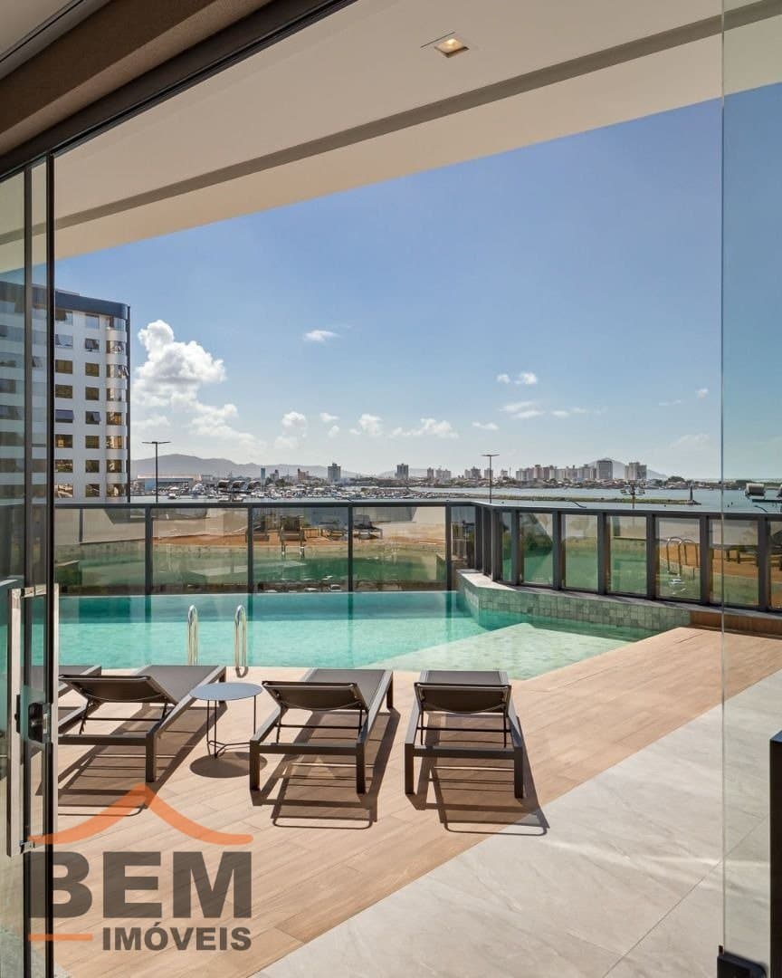 Apartamento para Venda com 4 quartos e 322m² no bairro Fazenda, em Itajaí