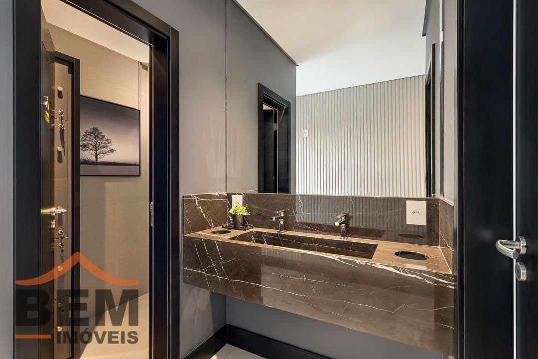 Apartamento para Venda com 4 quartos e 322m² no bairro Fazenda, em Itajaí