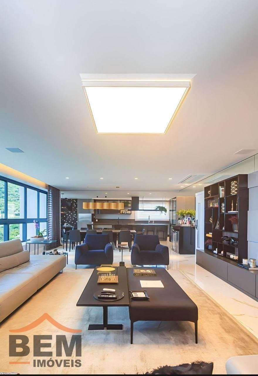 Apartamento para Venda com 4 quartos e 322m² no bairro Fazenda, em Itajaí