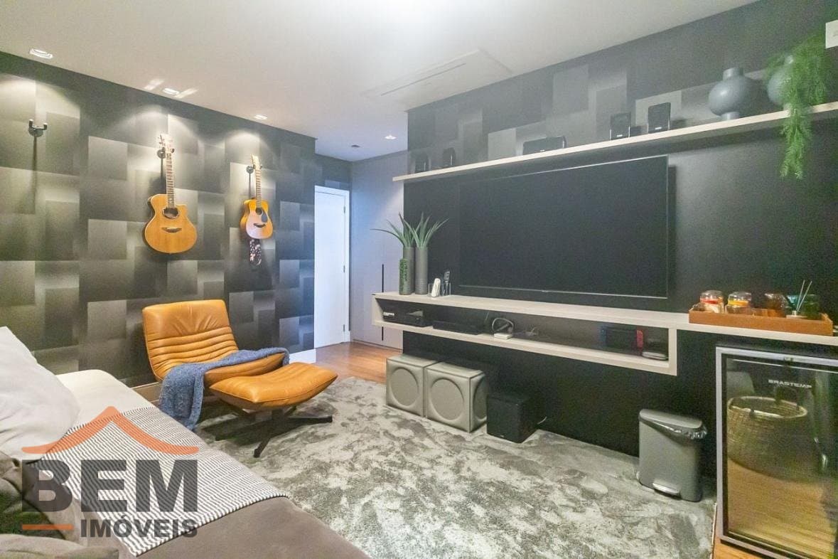 Apartamento para Venda com 4 quartos e 322m² no bairro Fazenda, em Itajaí